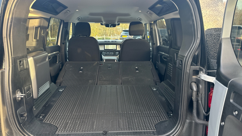 Land Rover Defender 2.0 D200 110 5dr Auto Diesel Estate